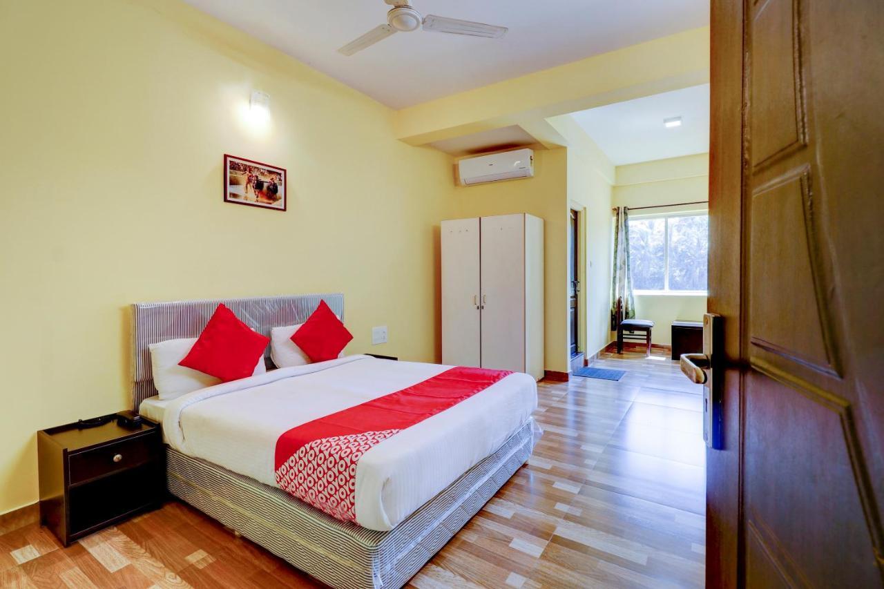 Gaurika Residency Boarding & Lodging - Padubidri Hotel Luaran gambar