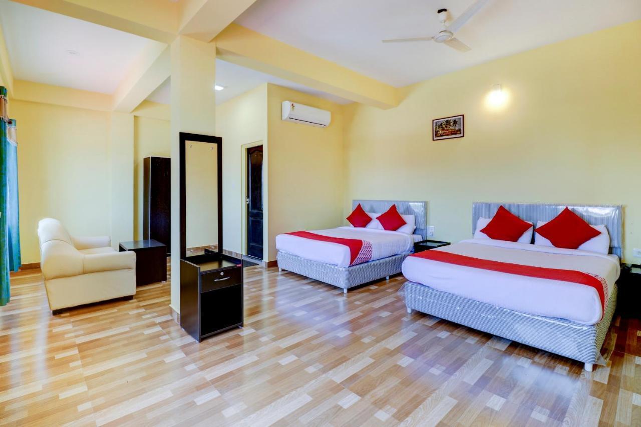 Gaurika Residency Boarding & Lodging - Padubidri Hotel Luaran gambar